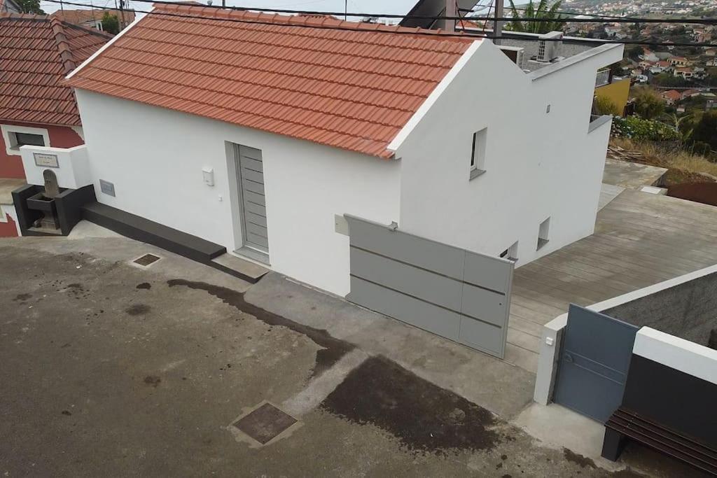 Brand New Private Modern Apartment With Patio And Sea View Calheta  Esterno foto