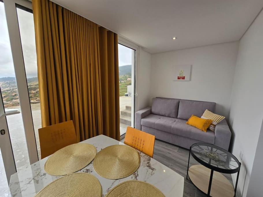 Brand New Private Modern Apartment With Patio And Sea View Calheta  Esterno foto